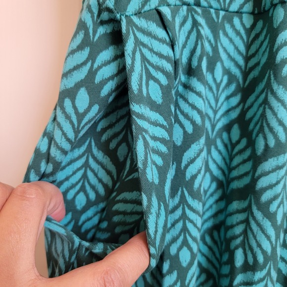 Boden Ruby Jersey Romper in Palm Leaf Patterned Jumpsuit Tie Waist Pockets US 2R - Picture 15 of 15